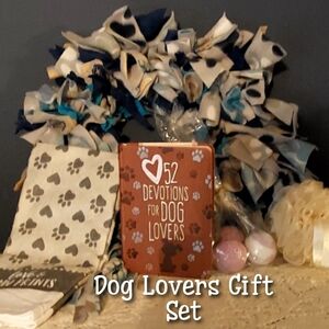 Dog Lovers Gift Set with Blue and Brown Accessories
